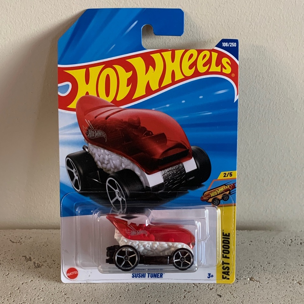 Mattel Hot Wheels Sushi Tuner Toy Car - Red/White Fast Foodie 106/250 or 2/5